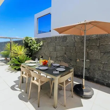 Moderna Con Aire Acondicionado Y Wi-fi En Puerto Del Carmen - Es-175-36 * Tias