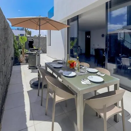 Villa Moderna Con Aire Acondicionado Y Wi-fi En Puerto Del Carmen - Es-175-36