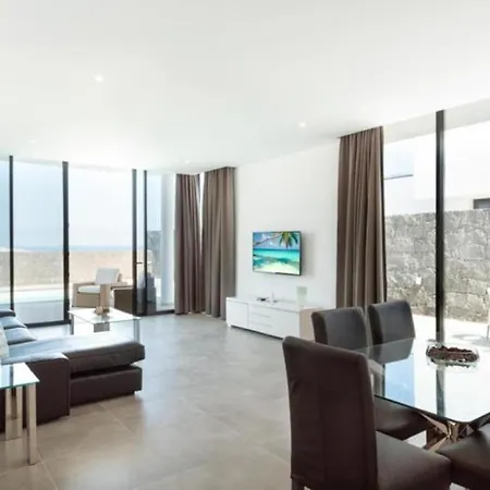 Moderna Con Aire Acondicionado Y Wi-fi En Puerto Del Carmen - Es-175-36 * Tias