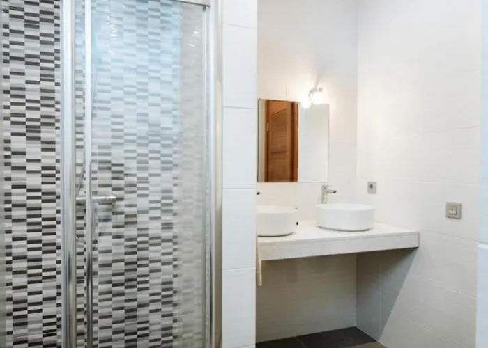 Moderna Con Aire Acondicionado Y Wi-fi En Puerto Del Carmen - Es-175-36 Вилла Тиас