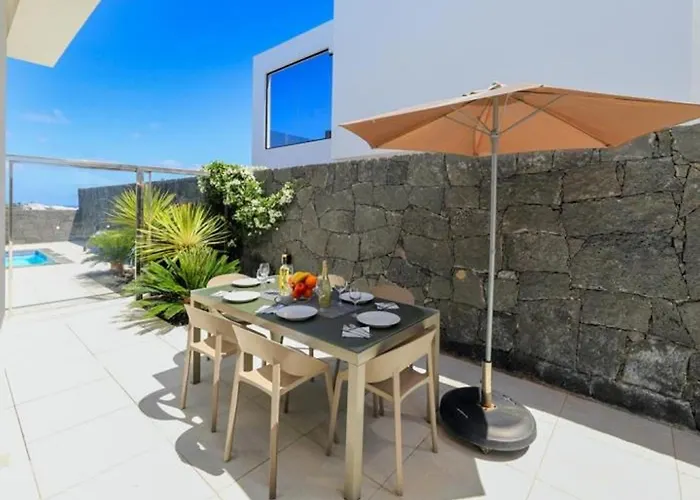 Moderna Con Aire Acondicionado Y Wi-fi En Puerto Del Carmen - Es-175-36 * Тиас