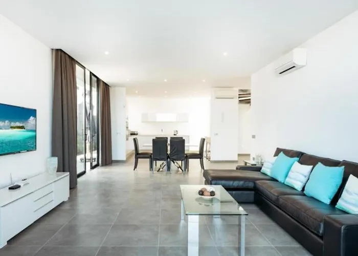 Moderna Con Aire Acondicionado Y Wi-fi En Puerto Del Carmen - Es-175-36