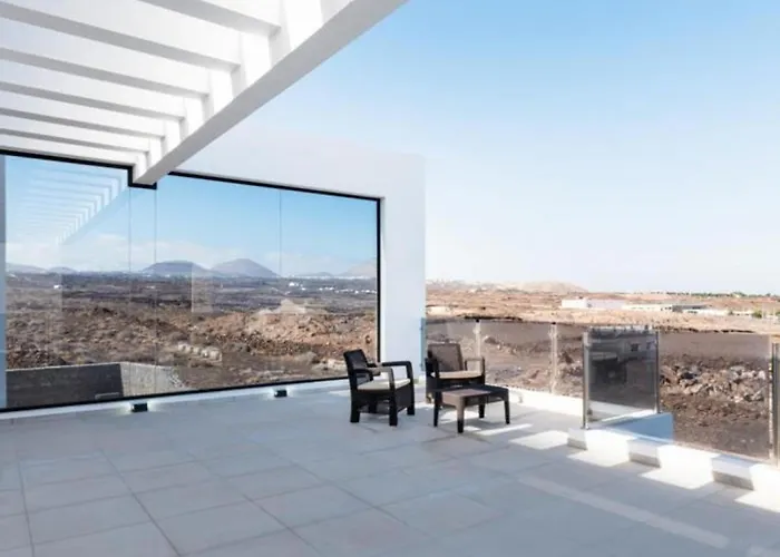 Villa Moderna Con Aire Acondicionado Y Wi-fi En Puerto Del Carmen - Es-175-36 Tías