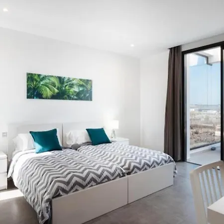 Moderna Con Aire Acondicionado Y Wi-fi En Puerto Del Carmen - Es-175-36 * Tías